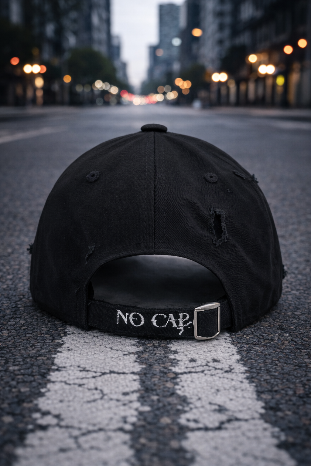 BLACK DISTRESSED CAP